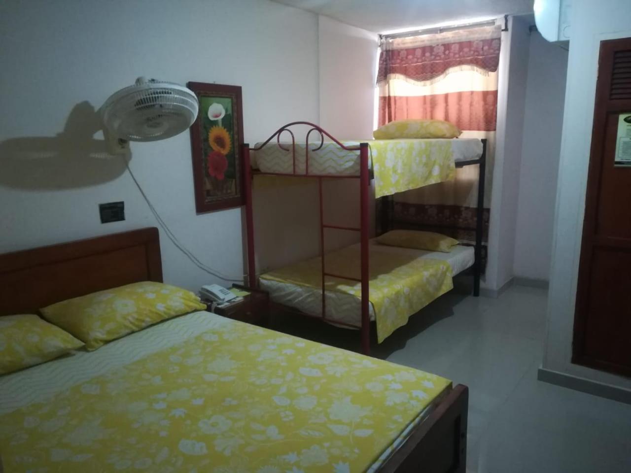 Hotel Granada Inn Barranquilla  Bagian luar foto